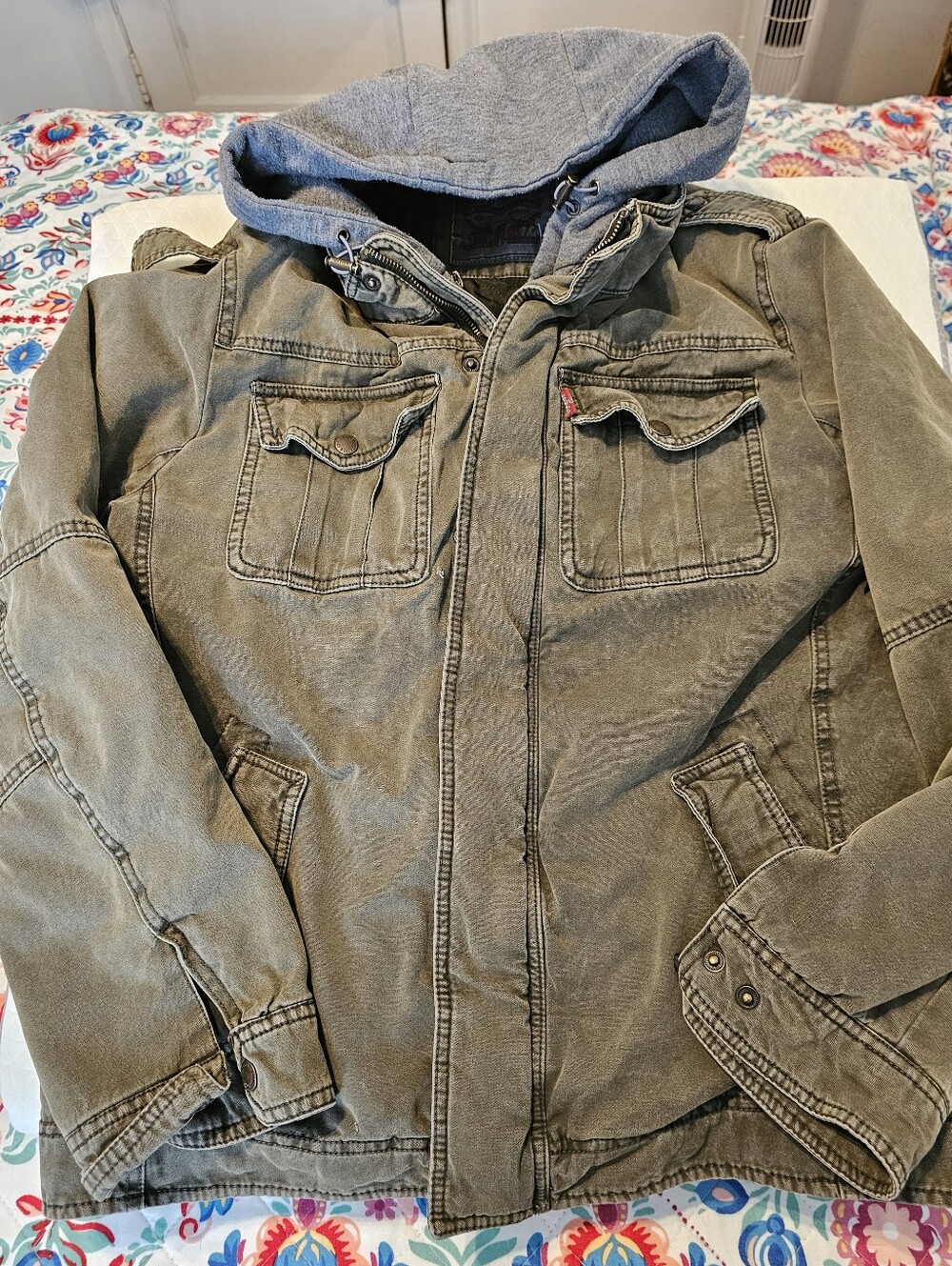 Levi Strauss Mens M Layered Hooded Canvas Trucker Jacket Washed Olive Green